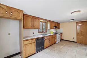 242 Hudsondale St, Weatherly Boro, PA 18255 - Photo 13