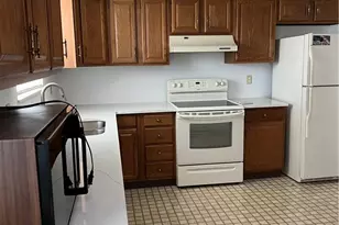 4258 Iroquois, North Whitehall Township, PA 18078 - Photo 7
