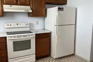 4258 Iroquois, North Whitehall Township, PA 18078 - Photo 9