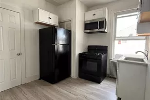 218 S 15th St, Allentown City, PA 18102 - Photo 3
