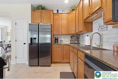 2905 Green Court, Forks, PA 18040 - Photo 7