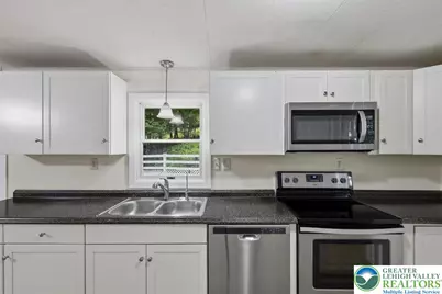 706 Foxtown Hill Road, Stroudsburg, PA 18360 - Photo 11
