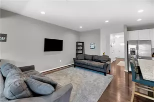 1142 Westminster Dr, Upper Macungie Township, PA 18031 - Photo 15
