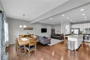 1142 Westminster Dr, Upper Macungie Township, PA 18031 - Photo 13