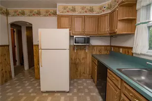 1445 N Muhlenberg St, South Whitehall Township, PA 18104 - Photo 9