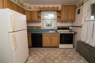 1445 N Muhlenberg St, South Whitehall Township, PA 18104 - Photo 7