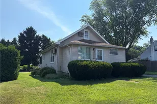 1445 N Muhlenberg St, South Whitehall Township, PA 18104 - Photo 1
