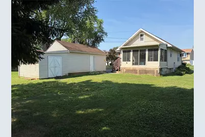 1445 N Muhlenberg Street, South Whitehall Township, PA 18104 - Photo 3