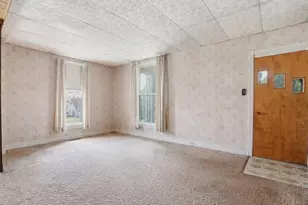 4305 Main St, Washington Township, PA 18080 - Photo 3