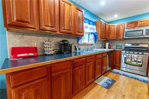 154 Bishop Cir, Penn Forrest, PA 18210 - Photo 17