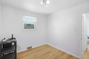 2726 W Livingston St, Allentown City, PA 18104 - Photo 13