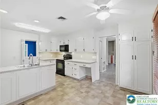 2844 Edgemont Dr, Salisbury Township, PA 18103 - Photo 23