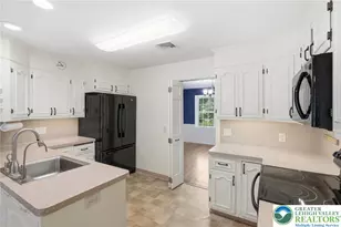 2844 Edgemont Dr, Salisbury Township, PA 18103 - Photo 25