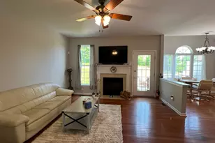1702 Big Ridge Dr, East Stroudsburg, PA 18302 - Photo 9