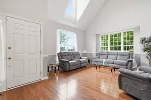 1702 Big Ridge Dr, East Stroudsburg, PA 18302 - Photo 9