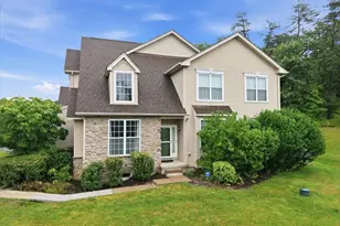 1702 Big Ridge Dr, East Stroudsburg, PA 18302 - Photo 5