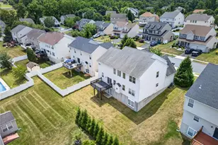 3821 Rittenhouse Rd, Lower Macungie Township, PA 18062 - Photo 9