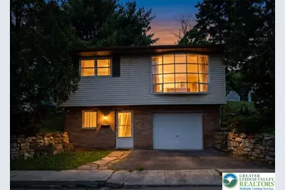 57 W Garibaldi, Nesquehoning, PA 18240 - Photo 1