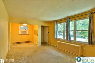 1304 W Wyoming St, Allentown City, PA 18103 - Photo 5
