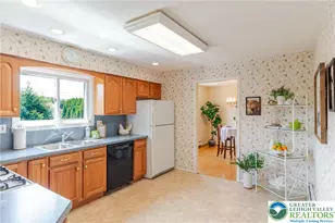 2130 Wisteria Rd, Lower Macungie Township, PA 18062 - Photo 17