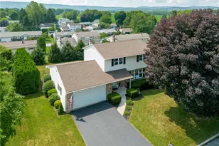 2130 Wisteria Rd, Lower Macungie Township, PA 18062 - Photo 3
