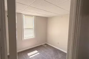 2414 Birch St, Wilson, PA 18042 - Photo 9