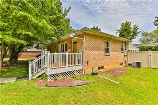 735 N Glenwood St, Allentown City, PA 18104 - Photo 5