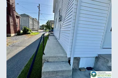135 N 3rd Street, Lehighton, PA 18235 - Photo 27