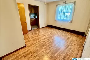 135 N 3rd St, Lehighton Boro, PA 18235 - Photo 9