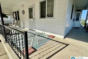 135 N 3rd St, Lehighton Boro, PA 18235 - Photo 5