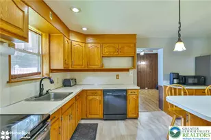 944 N Broad St, Allentown City, PA 18104 - Photo 11