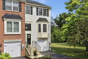 361 S Oak St, Freemansburg, PA 18017 - Photo 1
