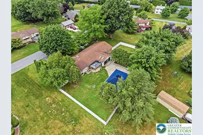 5429 Curtis Drive, North Whitehall Township, PA 18078 - Photo 5