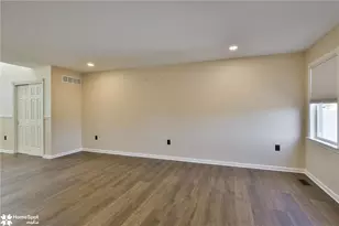 124 Stephanie Dr, Palmer Twp, PA 18045 - Photo 9