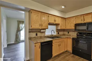 124 Stephanie Dr, Palmer Twp, PA 18045 - Photo 15