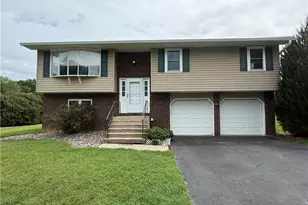 227 Burrell Blvd, Allentown City, PA 18104 - Photo 11