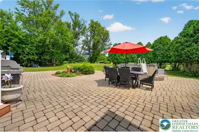 210 Frutchey Court, Upper Mt Bethel Twp, PA 18343 - Photo 65