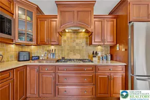 210 Frutchey Ct, Upper Mt Bethel Twp, PA 18343 - Photo 27