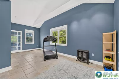 210 Frutchey Court, Upper Mt Bethel Twp, PA 18343 - Photo 59