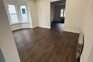 1067 Wilkes Barre St, Easton, PA 18042 - Photo 5