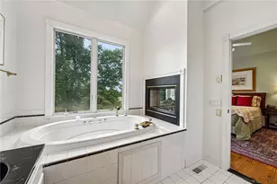 280 Sky Line Dr, Williams Township, PA 18042 - Photo 19