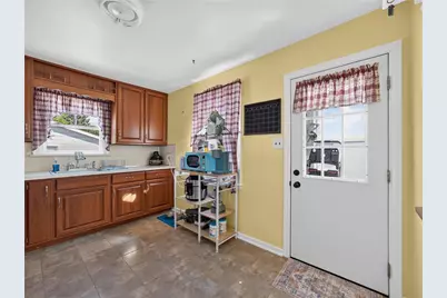 1533 Englewood Street, Bethlehem City, PA 18017 - Photo 13
