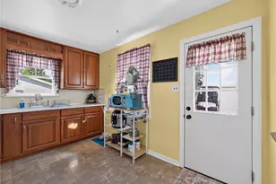 1533 Englewood St, Bethlehem City, PA 18017 - Photo 13