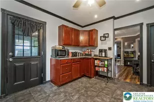365 Rock St, Easton, PA 18042 - Photo 17