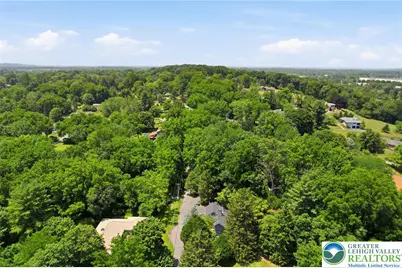 571 Pine Top Trail, Bethlehem City, PA 18017 - Photo 47