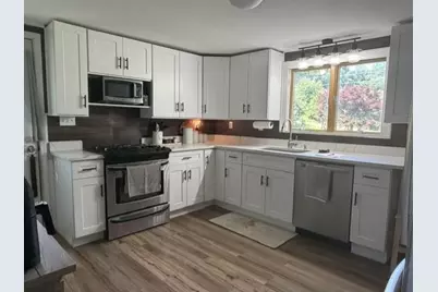 7822 N Delaware Drive, Lower Mt Bethel Twp, PA 18013 - Photo 15