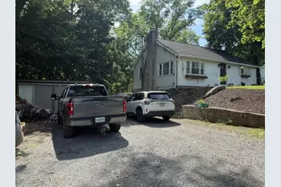 7822 N Delaware Drive, Lower Mt Bethel Twp, PA 18013 - Photo 3