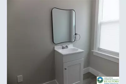 4068 Portland Street, North Whitehall Township, PA 18037 - Photo 9