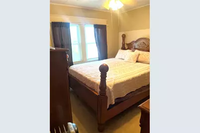 825 S 24th Street, Wilson Boro, PA 18042 - Photo 13