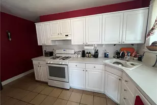 825 S 24th St, Wilson Boro, PA 18042 - Photo 7